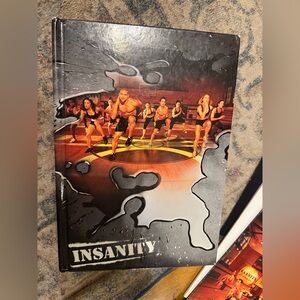 ‎ Insanity 60-Day Total-Body Conditioning Program (10 DVDs & Nutrition Guide)